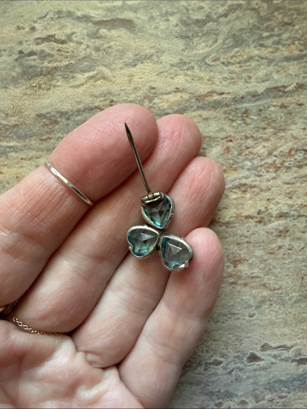 Antique Sterling Silver Glass? Shamrock Small Pin/Brooch - Picture 5 of 11